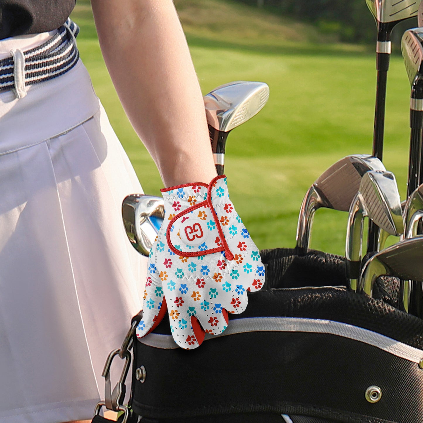 Paw Prints Golf Glove