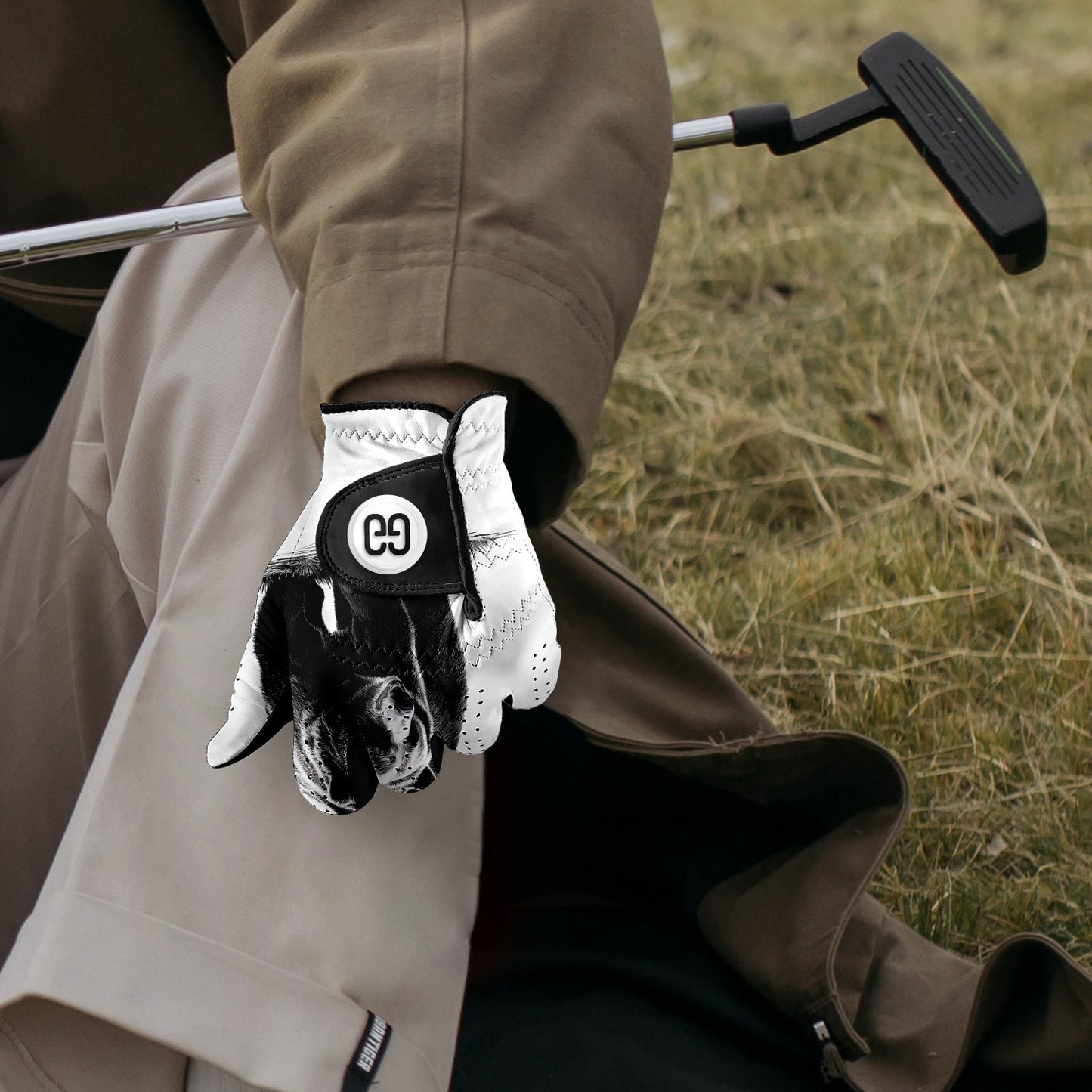 Grizzly Bear Golf Glove