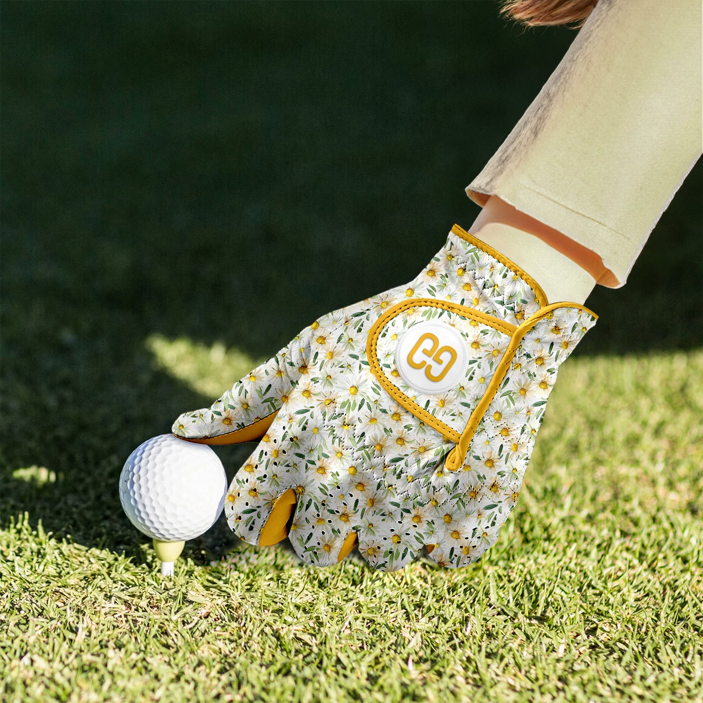 Daisy Golf Glove