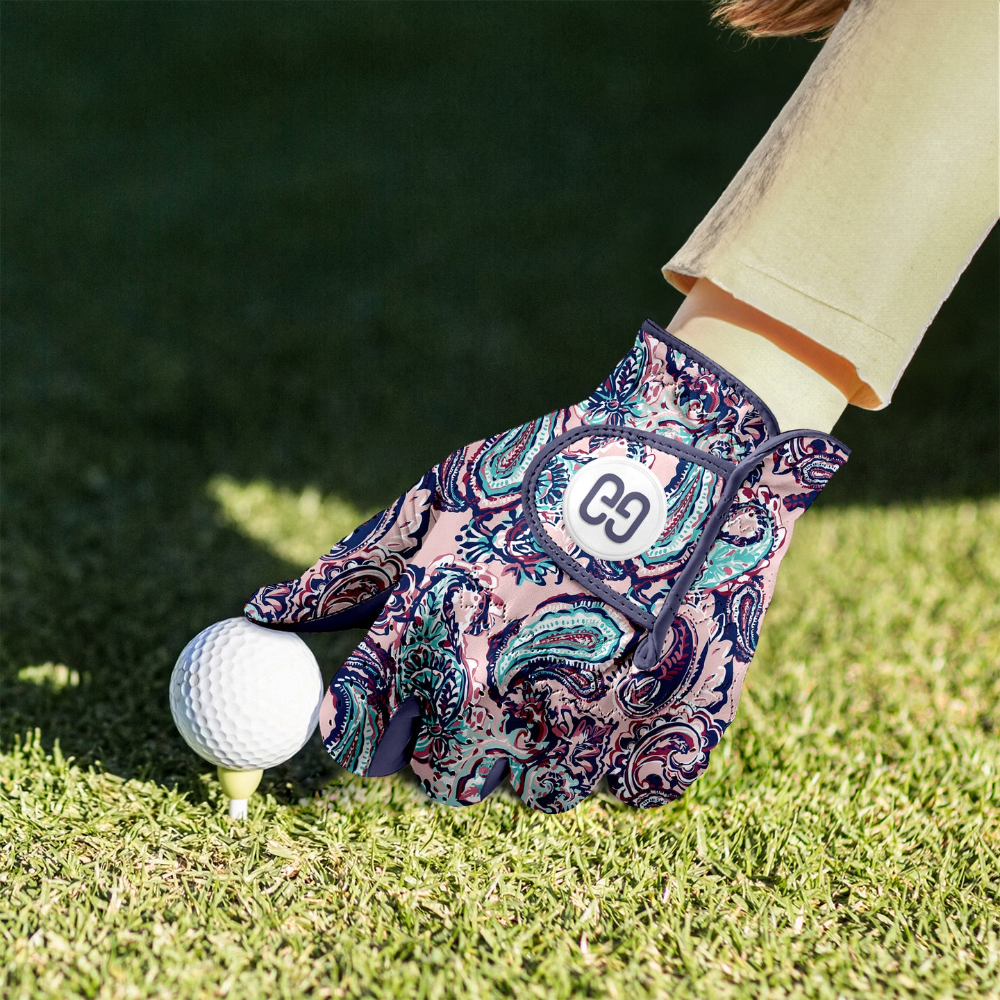 Paisley Golf Glove