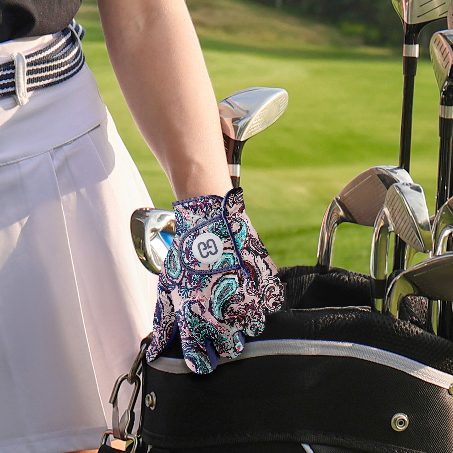 Paisley Golf Glove