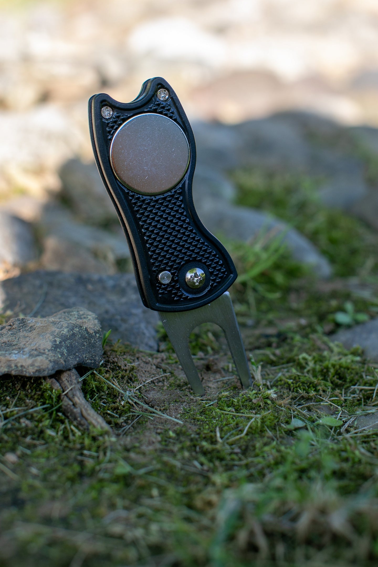 Foldable Divot Tool + Ball Marker